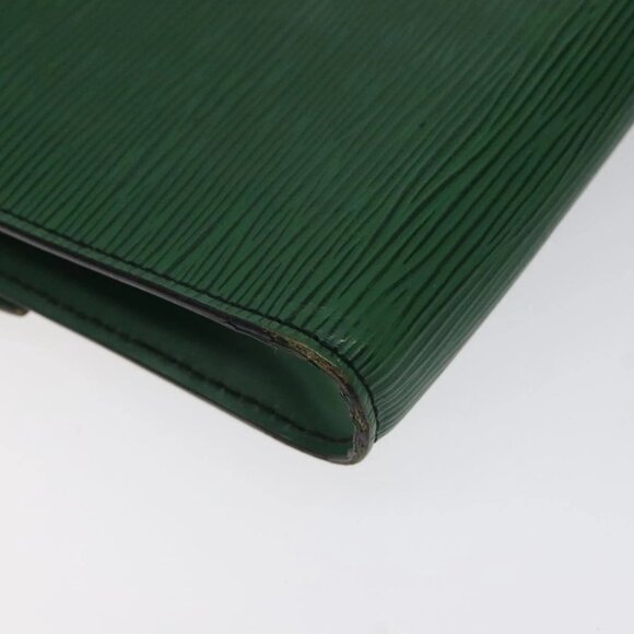 LOUIS VUITTON Epi Pochette Arche Shoulder Bag Green M52574 LV Auth 130925 - Picture 4 of 16